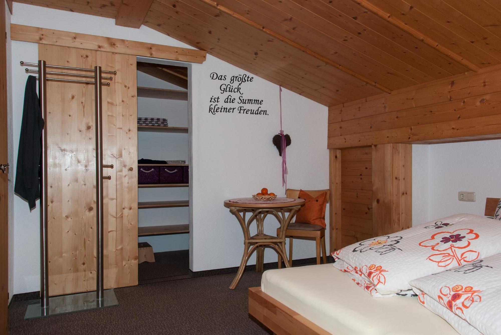 ホテル Berghof Am Schwand Hinterhornbach 部屋 写真